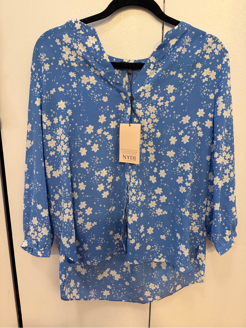 NYDJ Blue Floral Split V-Neck Button Front Blouse